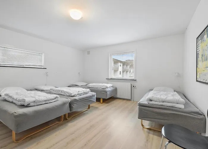 2 Bedroom Beautiful In